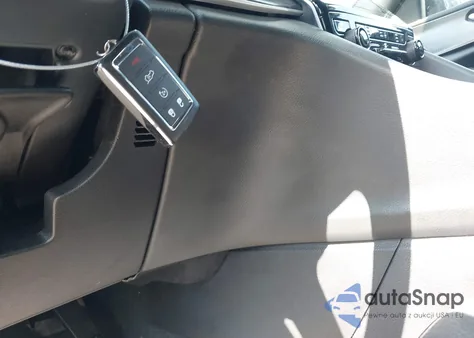 2025 Jeep Grand Cherokee L Altitude X 4X2 from USA, damaged, VIN 1C4RJJAG6S8663924